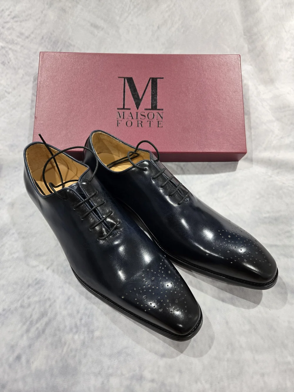 Maison Forte navy blue wholecut oxford dress shoes